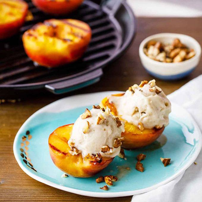 Easy Grilled Peaches