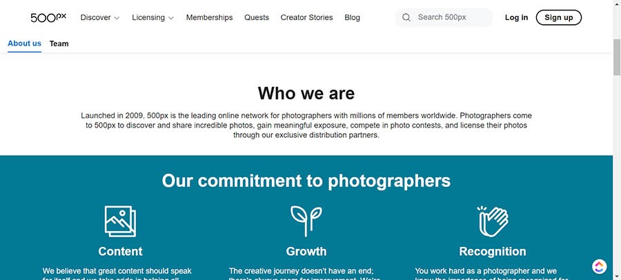 The 500px About Us page.