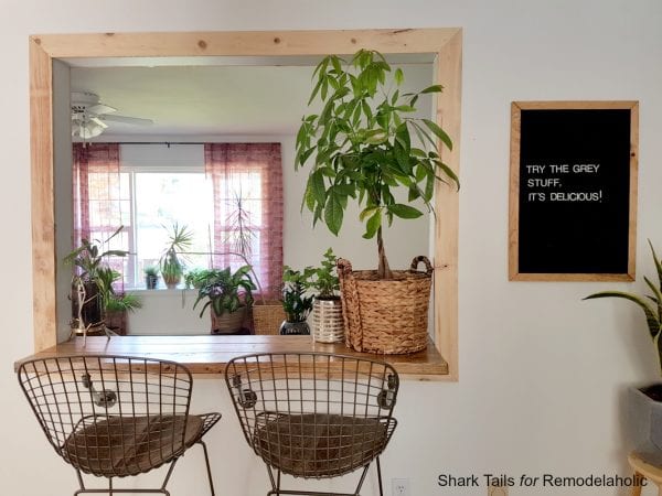 How to make a Letter Board by Shark Tails for Remodelaholic
