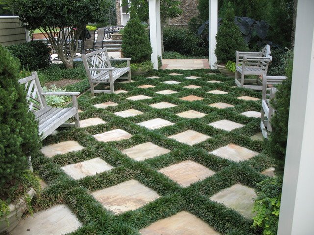 Flagstone Patio and Mondo Grass